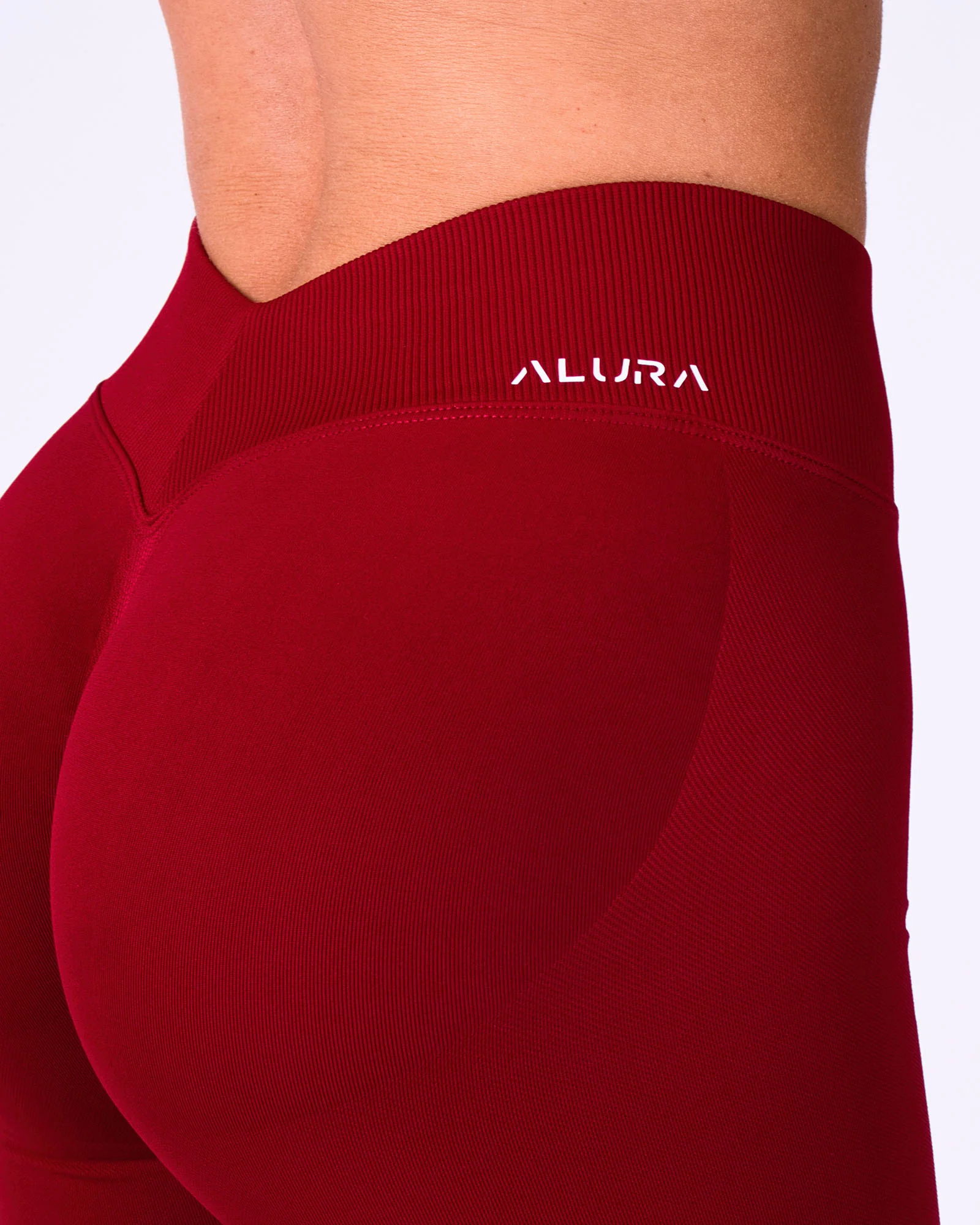 Captivate V Leggings - Image 4